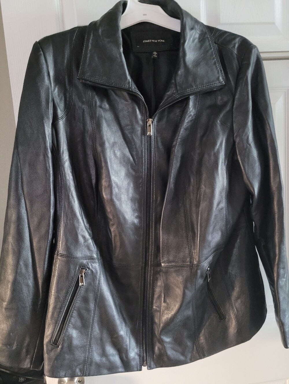Jones New York Women's Black Leather Zip-Front Jacket